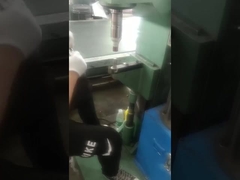 آلة لخط الزناد التلقائي