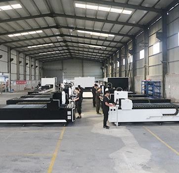 آلة قطع الليزر المعدنية CNC الخاضعة لسيطرة الحاسب الآلي للغرف اليدوية