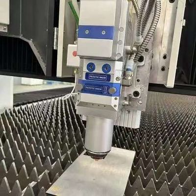 3KW عالية الطاقة الدقة CNC ليزر قطع الصفائح المعدنية لآلات الأثاث الميكانيكية الفضاء الجوي والصناعات الإلكترونية