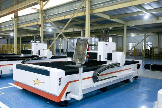 الكبيرة عالية الطاقة 3KW دقة CNC ورقة المعدن ليزر قطع آلة