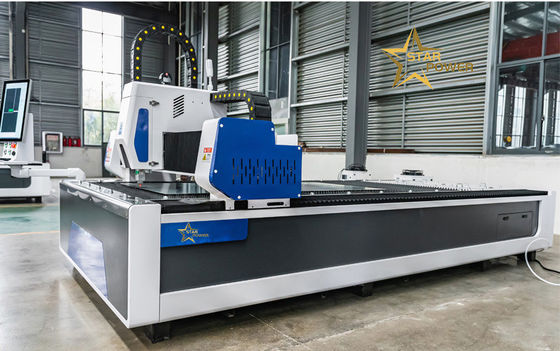 يمكن تخصيص آلة قطع الليزر المعدنية عالية الدقة 3000w CNC