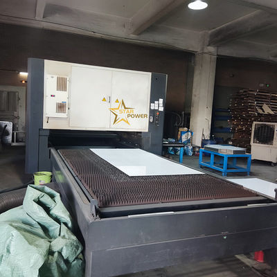 تستخدم لخط الإنتاج المهنية المغسلة اليدوية CNC الفولاذ المقاوم للصدأ الصفائح المعدنية ليزر قطع آلة