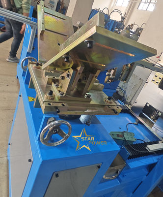 عالية الكفاءة عالية الدقة آلة طحن أفقية CNC لأدوات المطبخ