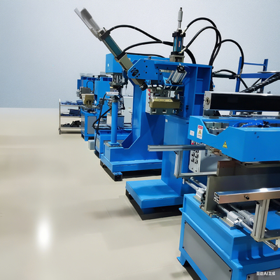 آلة لحام دقيقة CNC ذات 4 محاور (متخصصة في الحافة الداخلية للوحة)