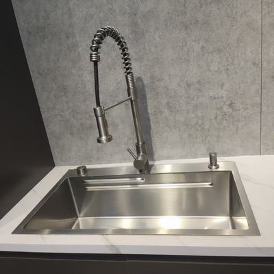 Handmade 15° Slope Diversion Stainless Steel Kitchen Sink with 304/316 Food Grade Material