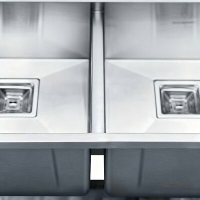 حوض مزدوج يدوي الصنع بلمسة نهائية مصقولة أصلية من الفولاذ المقاوم للصدأ 304 للمطابخ الحديثة